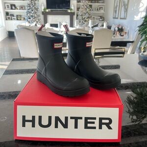 Women's PLAY™ Short Rain Boots - black size 9